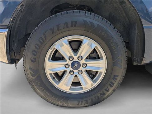 Used 2015 Ford F150 XLT AWD/4WD image 22