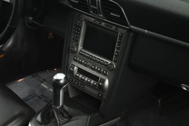 Used 2006 Porsche 911 Carrera 4S AWD/4WD image 45