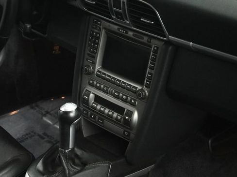 Used 2006 Porsche 911 Carrera 4S AWD/4WD image 45