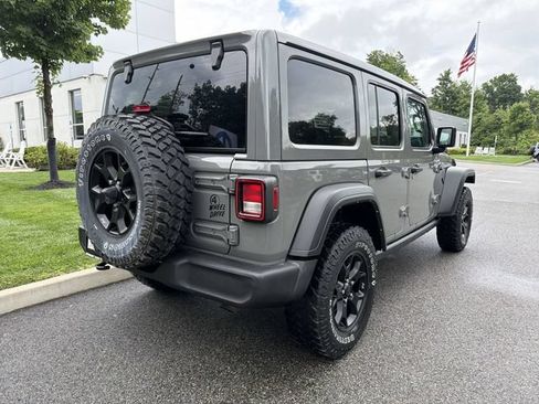 Used 2022 Jeep Wrangler Unlimited Sport AWD/4WD image 8