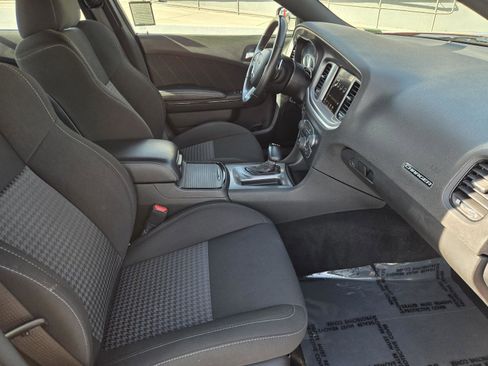 Certified 2022 Dodge Charger GT w/ Blacktop Package image 32