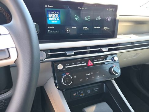 New 2026 Hyundai Tucson SEL image 11