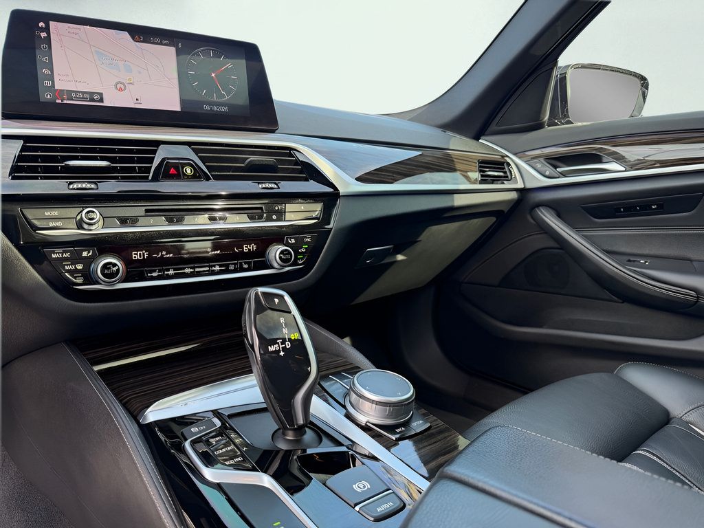 Used 2019 BMW 530i xDrive w/ Luxury Package AWD/4WD image 42