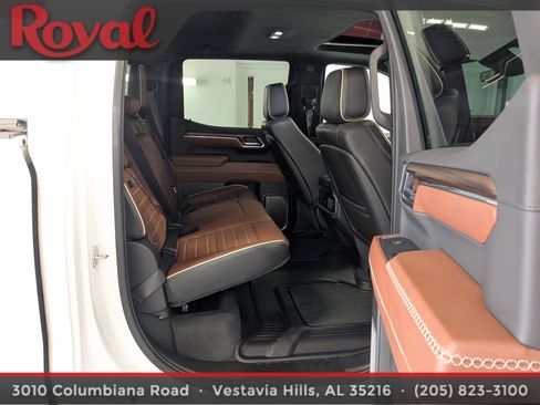 Used 2024 GMC Sierra 1500 Denali Ultimate AWD/4WD image 10