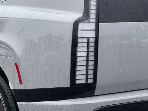 New 2026 Hyundai Ioniq 9 Calligraphy image 8