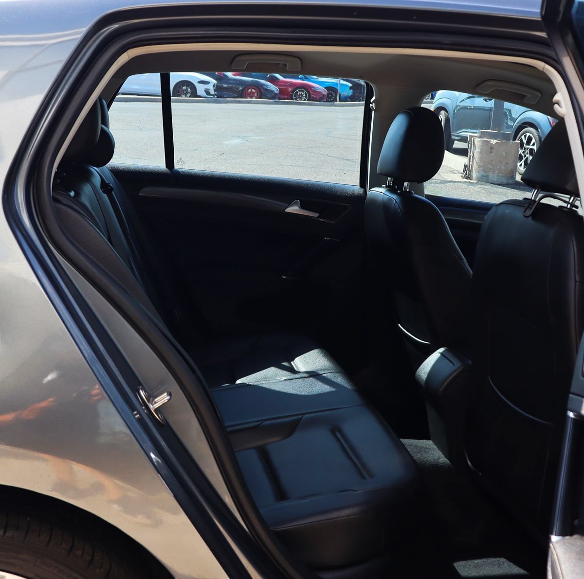 Used 2019 Volkswagen Golf SE w/ Driver Assistance Package FWD image 27