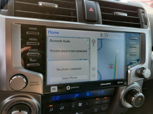 Used 2022 Toyota 4Runner Limited image 22