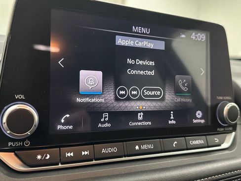 Used 2026 Nissan Rogue SV AWD/4WD image 19