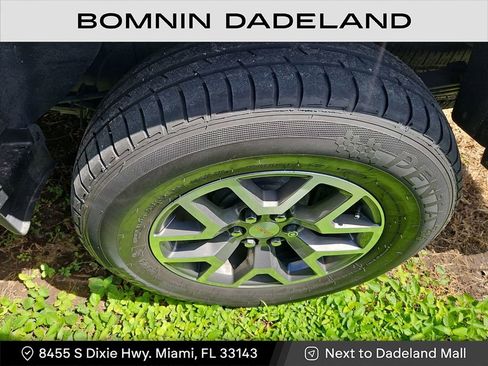 Used 2021 GMC Canyon AT4 w/ Driver Alert Package image 9