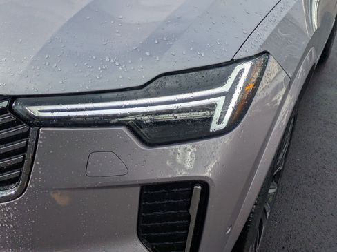 New 2026 Volvo XC90 B6 Plus w/ Protection Package Premier image 10