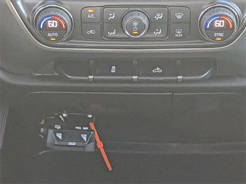 Used 2017 Chevrolet Silverado 1500 LT w/ All Star Edition image 15