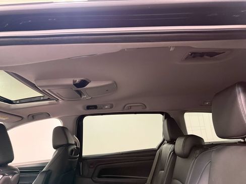 Used 2023 Honda Odyssey Touring image 54