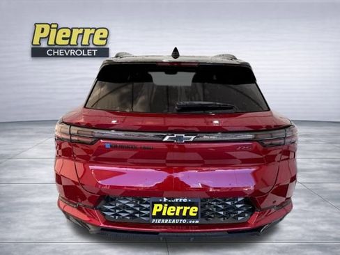 New 2026 Chevrolet Equinox EV RS image 3