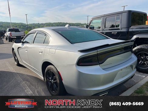 Used 2023 Dodge Charger SXT w/ Cold Weather Package RWD image 4