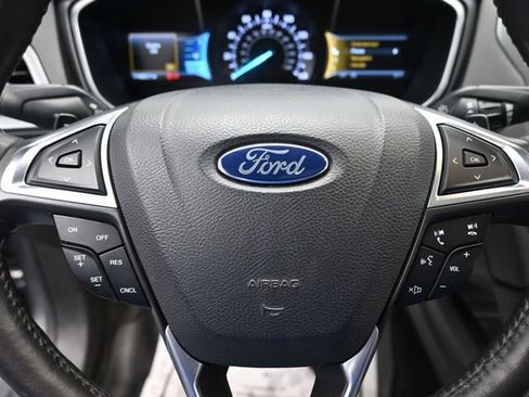 Used 2014 Ford Fusion Titanium image 15