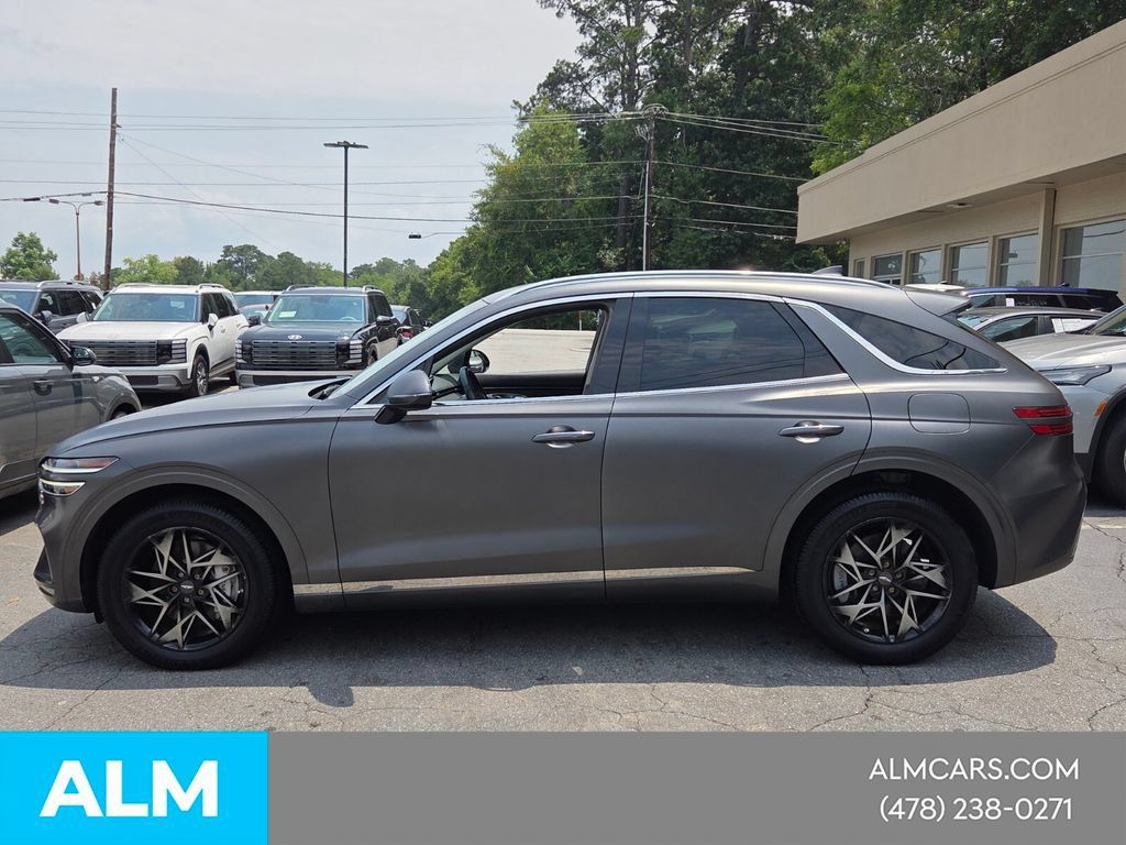 Used 2023 Genesis GV70 2.5T w/ Select Package AWD/4WD image 2