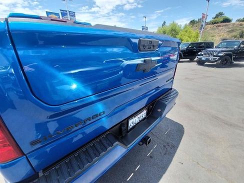 Used 2022 Chevrolet Silverado 1500 Custom RWD image 33