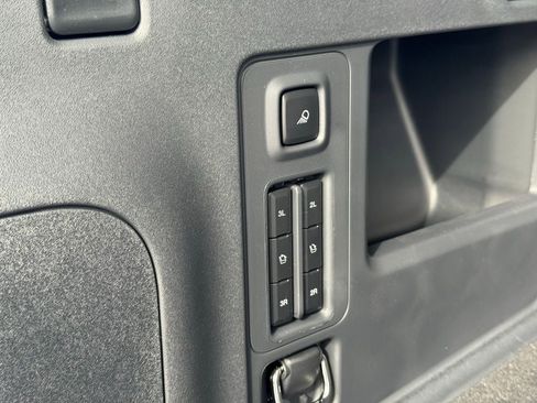 New 2025 Ford Expedition Active image 46