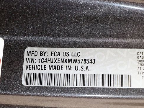 Used 2021 Jeep Wrangler Unlimited Sahara image 31