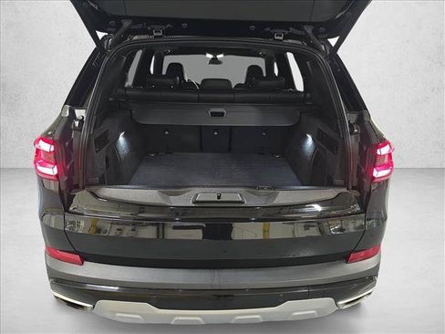 Used 2023 BMW X5 xDrive40i w/ Premium Package AWD/4WD image 12