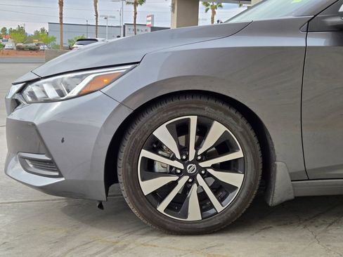 Used 2021 Nissan Sentra SV w/ SV Premium Package FWD image 5