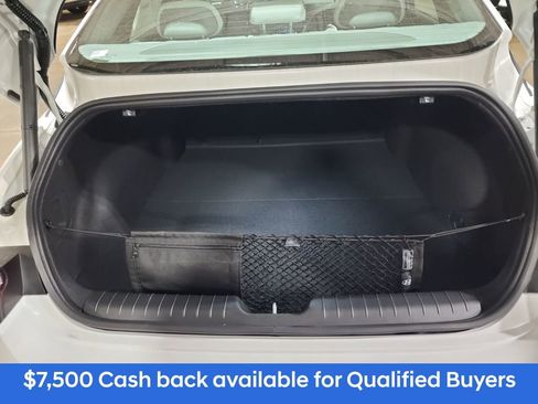 New 2025 Hyundai Ioniq 6 Limited image 28