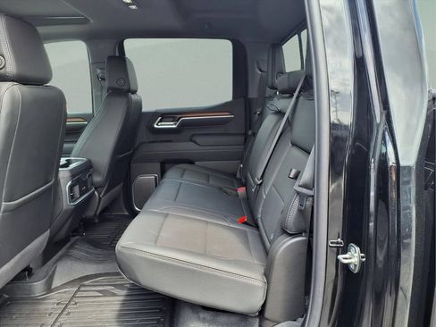 Certified 2025 GMC Sierra 1500 Denali w/ Denali Reserve Package AWD/4WD image 17