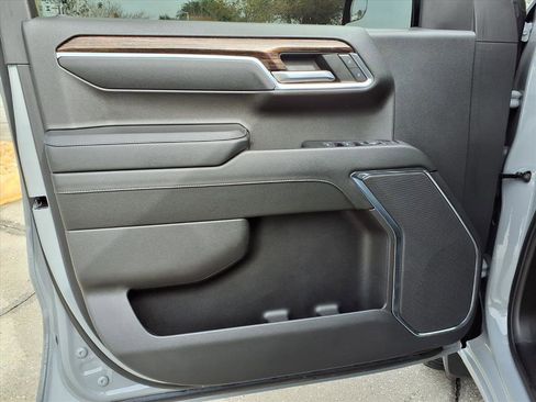 Used 2024 GMC Sierra 1500 Elevation w/ X31 Off-Road Package image 19