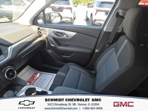 Used 2023 Chevrolet Blazer LT w/ Convenience Package FWD image 17