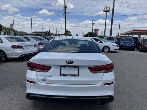 Used 2019 Kia Optima LX FWD image 6