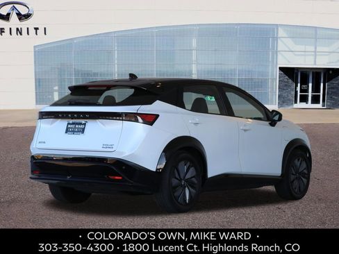 Used 2023 Nissan Ariya AWD image 6