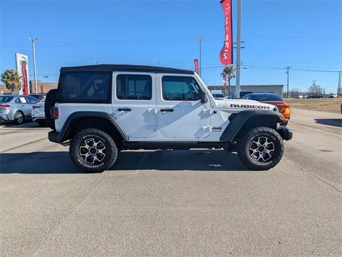 Used 2023 Jeep Wrangler Unlimited Rubicon w/ Cold Weather Group image 2