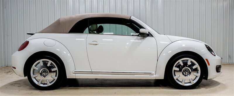 Used 2013 Volkswagen Beetle 2.5 FWD image 26