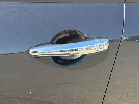 Used 2022 Nissan Altima 2.5 SV FWD image 10