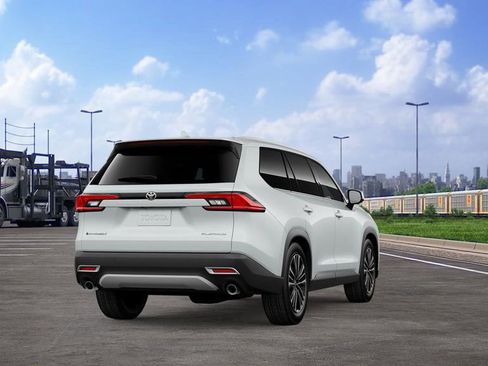 New 2026 Toyota Grand Highlander AWD Hybrid image 9