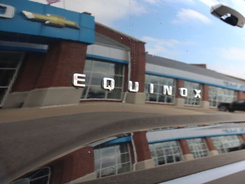 Used 2025 Chevrolet Equinox LT image 7