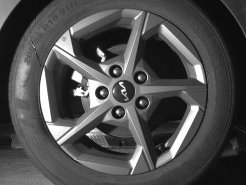 Used 2025 Kia K4 FWD image 15