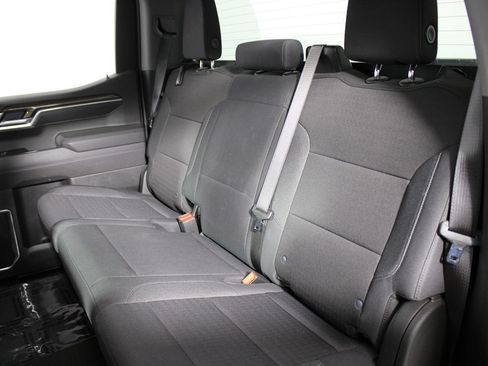 Used 2025 Chevrolet Silverado 1500 LT RWD image 32