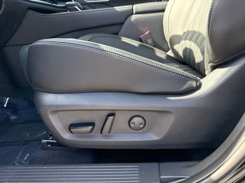 New 2026 Nissan Rogue Platinum w/ Platinum Premium Package AWD/4WD image 15