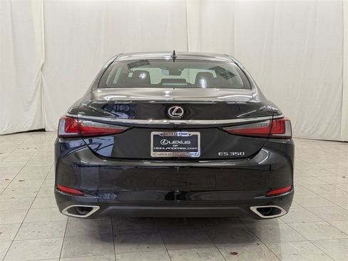 New 2025 Lexus ES 350 w/ Premium Package image 10