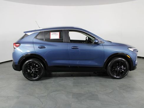 Used 2025 Buick Encore GX Sport Touring image 14