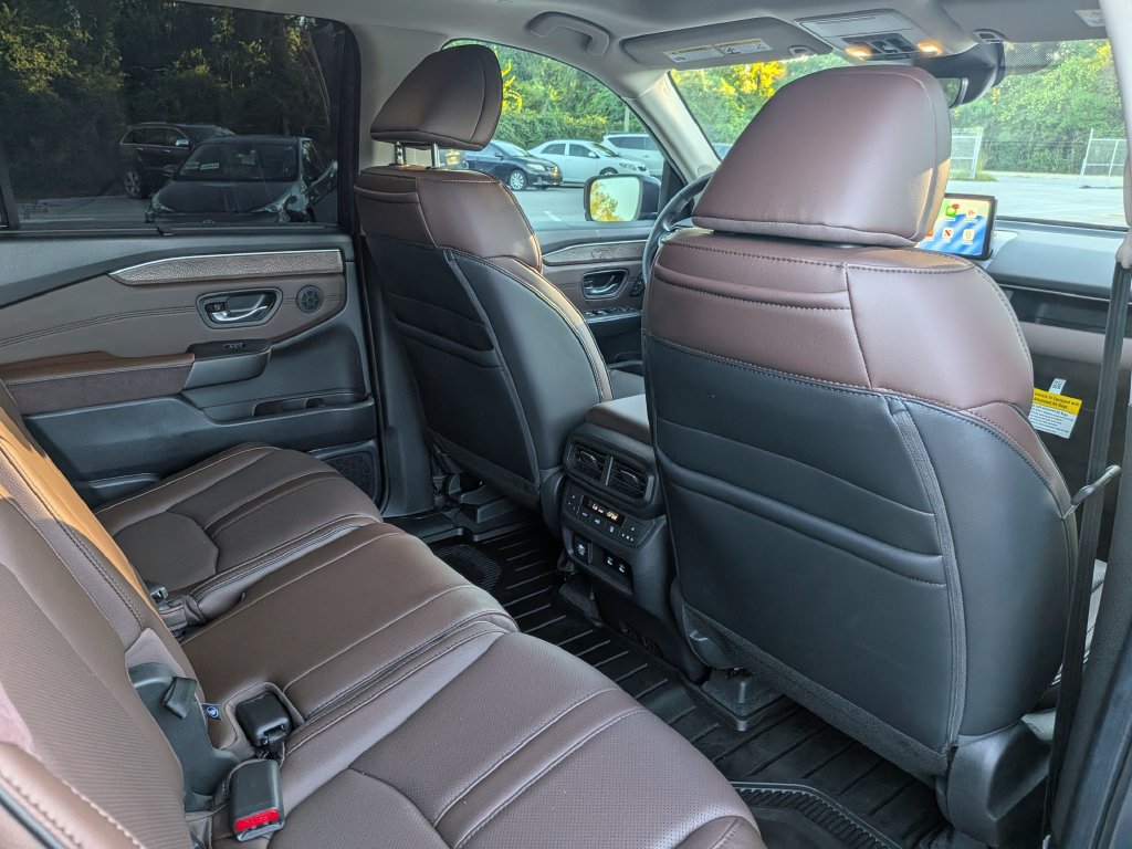 Used 2026 Honda Pilot Elite image 27
