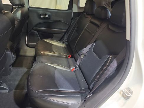 Used 2020 Jeep Compass Limited AWD/4WD image 25