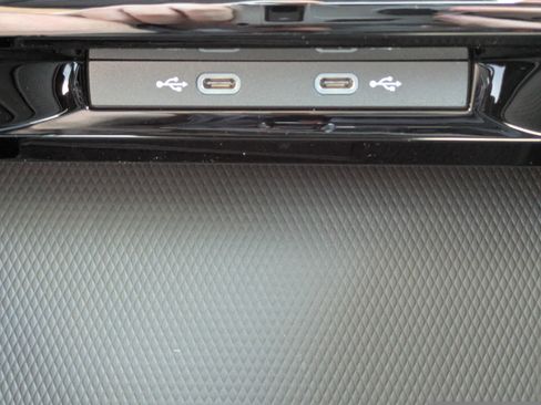 New 2026 Volkswagen GTI SE FWD image 22