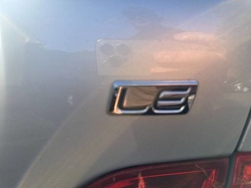 Used 2010 Toyota Corolla LE image 9