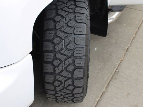 Used 2018 Chevrolet Silverado 1500 LT w/ All Star Edition image 12