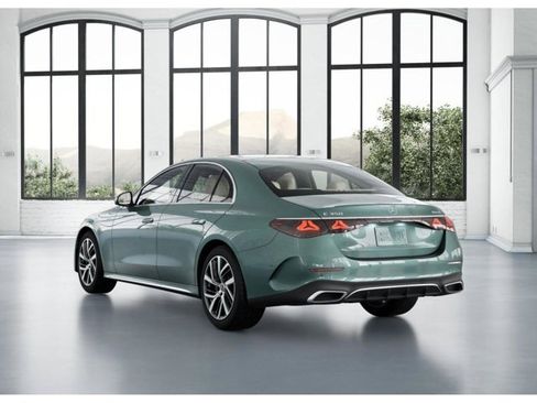 New 2026 Mercedes-Benz E 350 4MATIC Sedan image 28