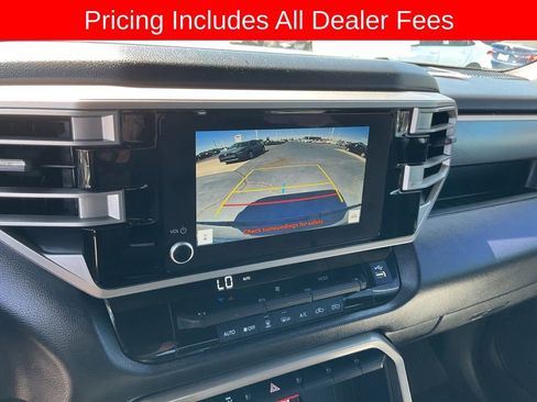 Used 2025 Toyota Tundra SR5 AWD/4WD image 12