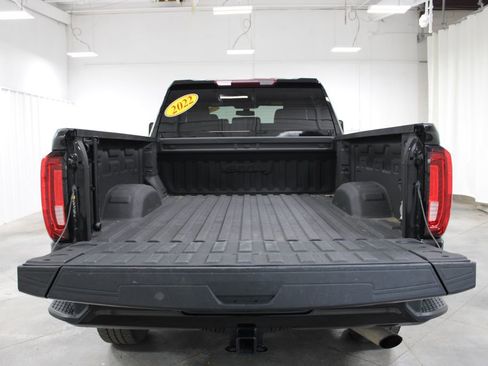 Used 2022 GMC Sierra 2500 AT4 image 17