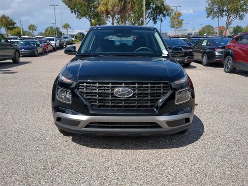 New 2026 Hyundai Venue SE image 10